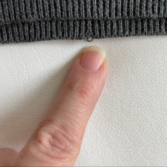 GAP Striped Cotton Classic V-Neck Pullover Sweater Heather Gray Blue XL - Picture 6 of 7